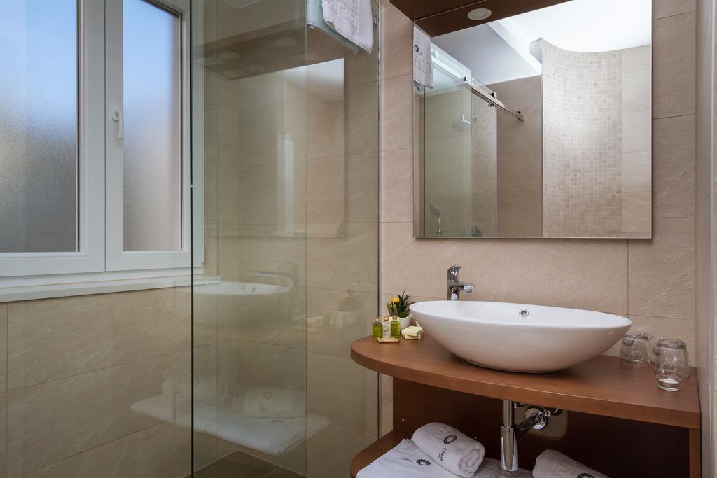 The Well Luxury Rooms Zadar Exterior photo